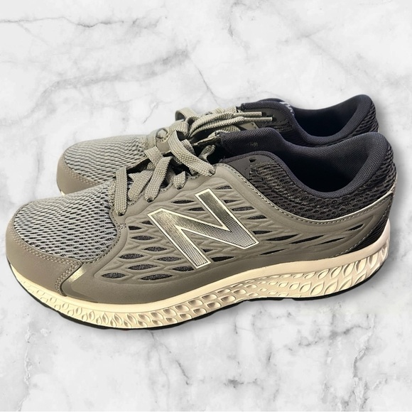 New Balance gray running sneakers M420LS3 sz 8.5 extra wide 4E nwb - Picture 1 of 5